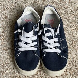 Jellypop Dallas Navy Blue Sneakers Size 8.5